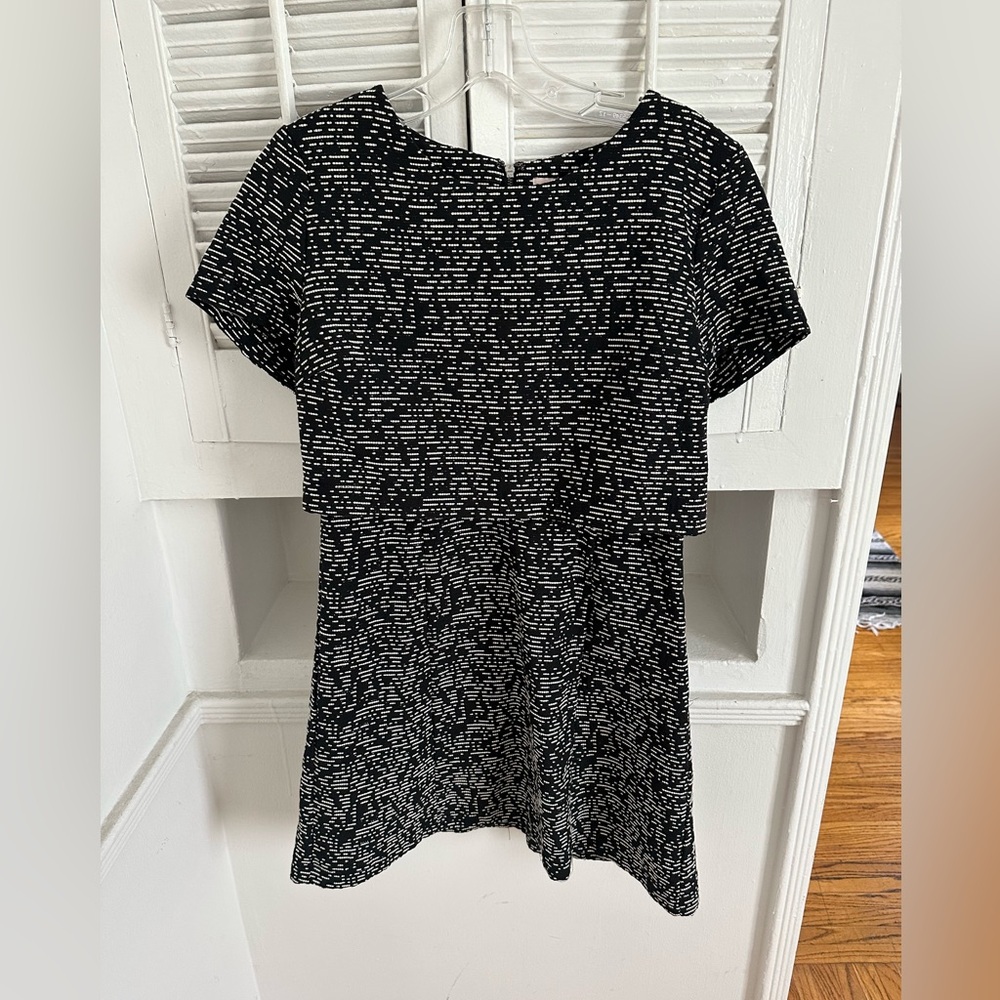 Forever 21 Black and White Abstract Dress
